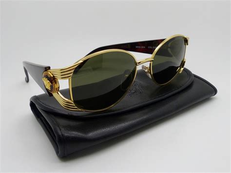 Vintage Versus by Gianni Versace MOD.R64 COL.52M Sunglasses